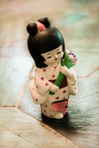 Japanese_doll copy